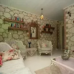 Nobela 2*