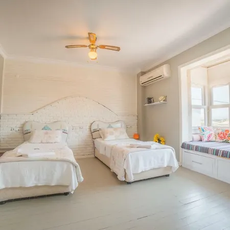 Nobela Hotel 2*